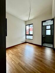 Belgravia Ace (D28), Terrace #570418701